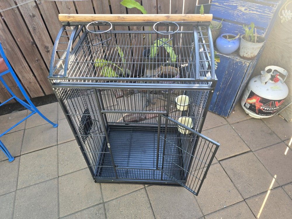 Large Bird Cage