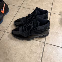 Jordan 11 Cap & Gown