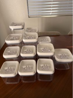 Storage containers