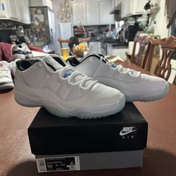 Air Jordan 11 Low