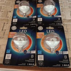 4 LED Dimmable Candelabra Base