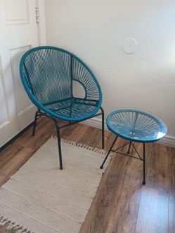 Acapulco style outdoor chair and table