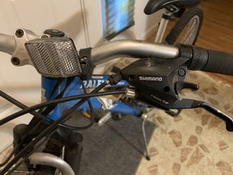 Woman’s Raleigh Mojave 2.0 20 Speed Bicycle 