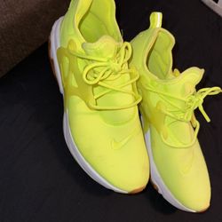 Nikes 