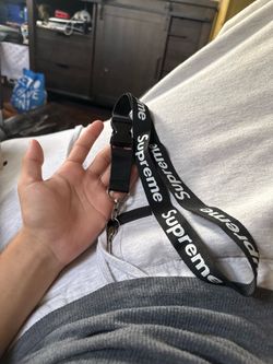 Supreme lanyard