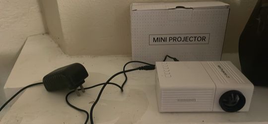 Mini Projector with Power Adapter and Box