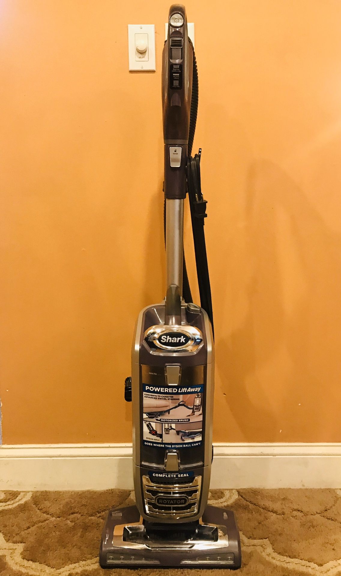 Shark Powered Lift Away Bagless Vacuum Cleaner