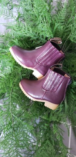 NEW Size 2 Infant leather boots Botines Bicentenario Mariachi $30 Pick up in Ventura near Telephone and Victoria or pay for shipping