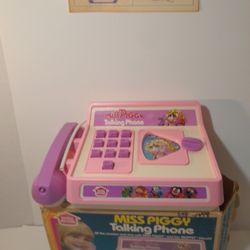 Vintage 1983 Miss Piggy Talking Phone 