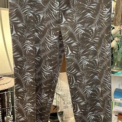 WL #1031 Ladies Size 12 Talbots Capri Pants With Designer Look