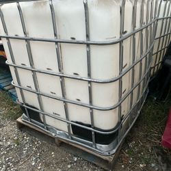 Botes De 250 Galones