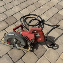 Milwaukee 7 1/4 Circular Saw