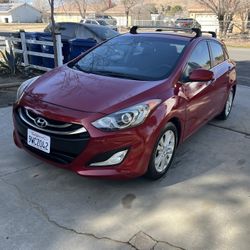 2015 Hyundia Elantra GT 