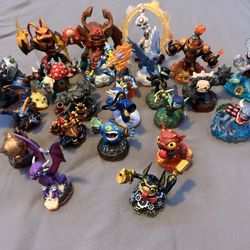 22 skylanders 