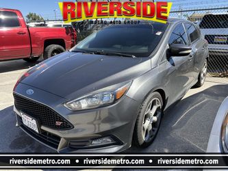 2017 Ford Focus ST