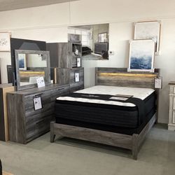 Baystorm 4pc Queen Panel Bed Set