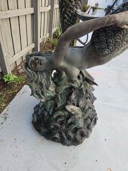 Fountain  mermaids