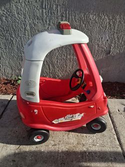 Little Tikes Coupe Car
