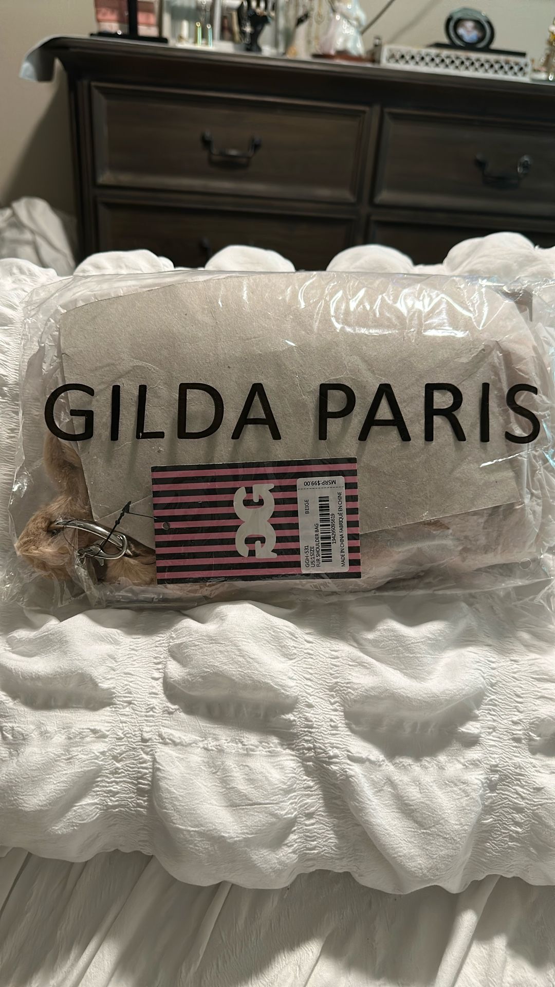 Shoulder Bag By Gilda Paris