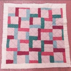 Vintage Children's Quilt 29" x 29" 