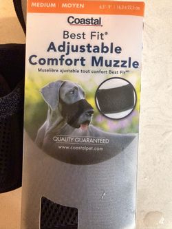 2 Coastal Best Fit Adjustable Dog Muzzles – Medium – NEW + OPEN BOX