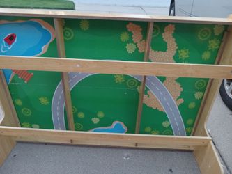 Kids Craft Activity Table