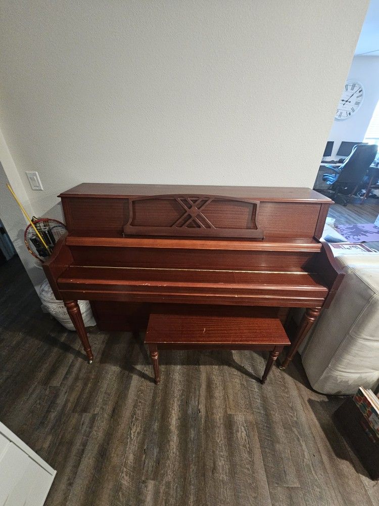 Faily Good Condition Piano