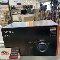 Sony A7RIV