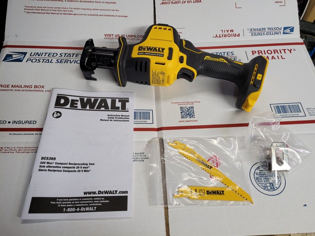 New Dewalt 20V Compact Reciprocating Saw DCS369 Brushless Tool