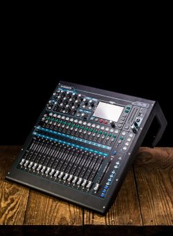Allen & Heath Qu-16 Digital Mixer