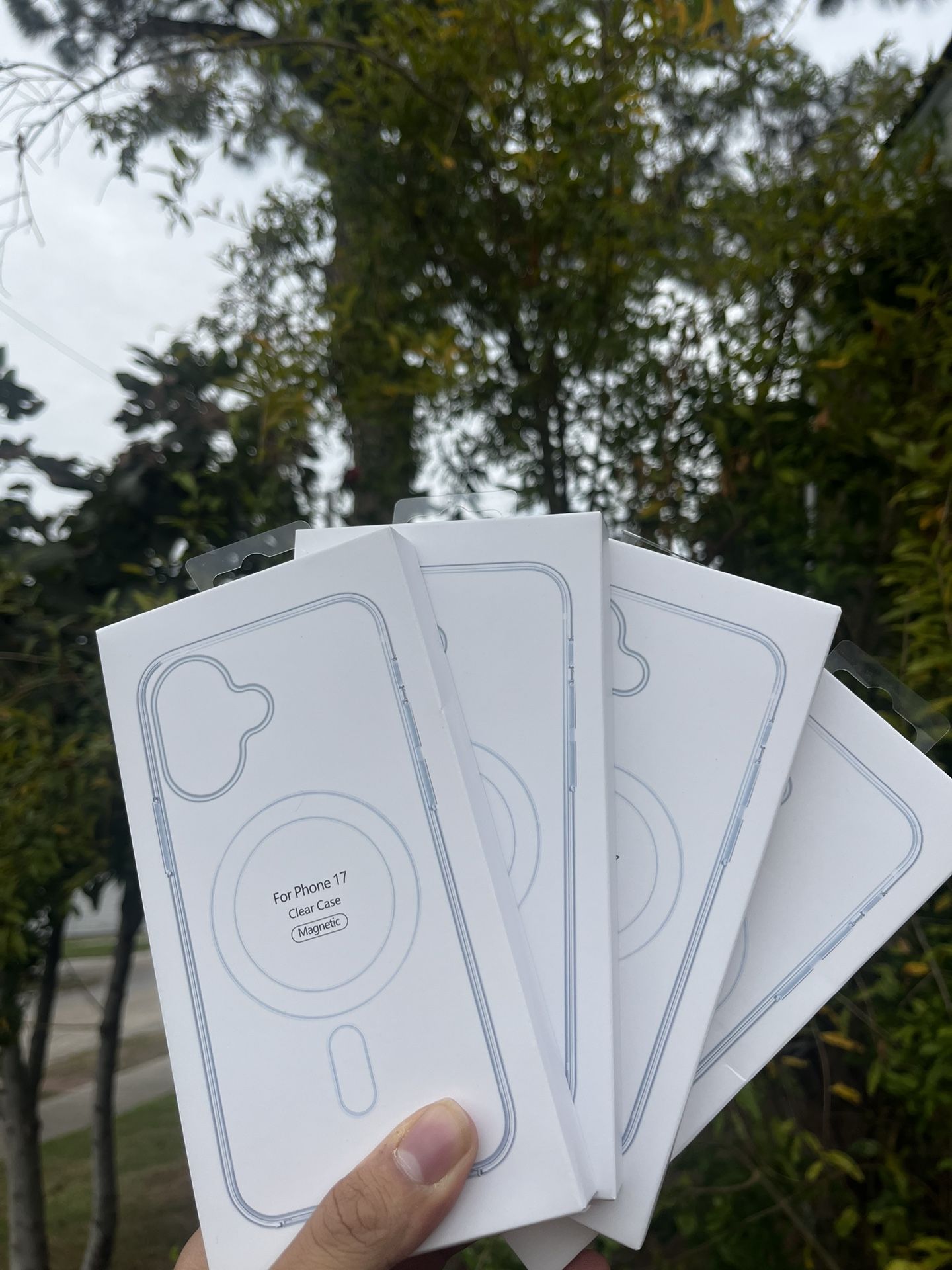 Clear MagSafe Case for iPhone 17 & iPhone 17 Pro – Slim, Protective, and Crystal-Clear