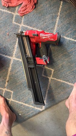 Milwaukee M18 framing nailer