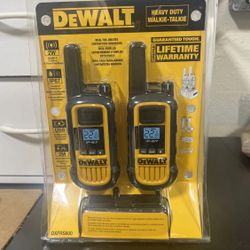 Brand New DeWALT 22-Channel Two Way Heavy Duty Radio Walkie Talkies DXFRS800