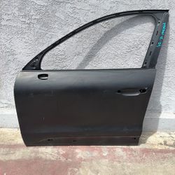 Porsche Macan Left Front Driver Side Door 2015 2016 2017 2018 2019 2020 2021 2022 2023 2024 