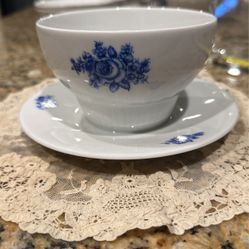 Bavarian Soup Bowl With Attached Saucer 