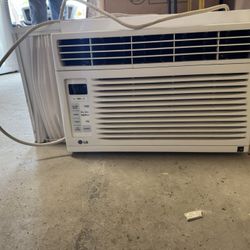 LG Window Air Conditioner