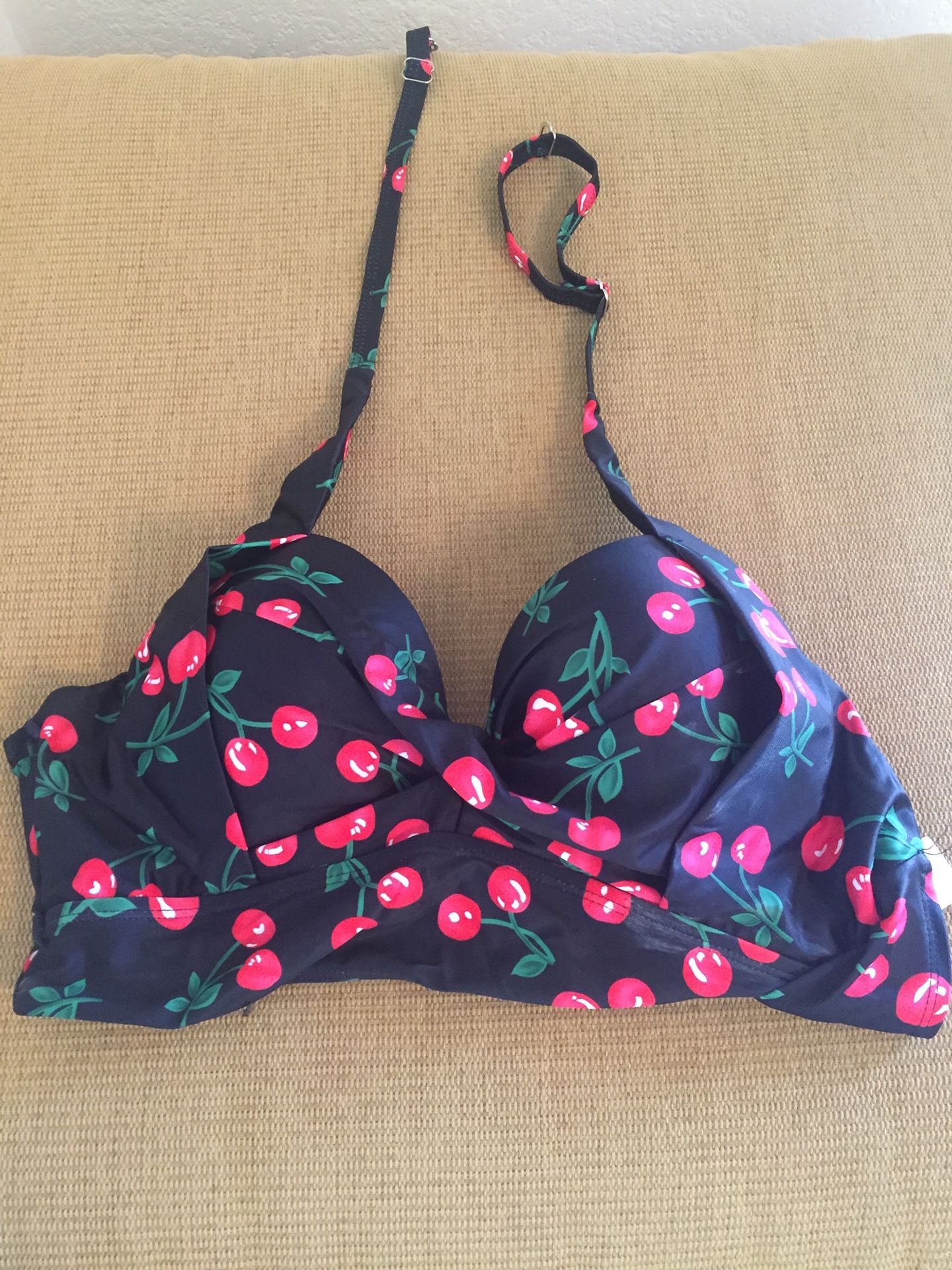 Large swimsuit top