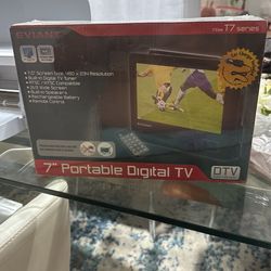 Eviant T7 7" Portable LCD Digital TV w/ Remote Control Compact Size