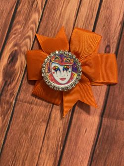 Clown face hair bow