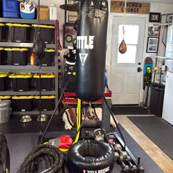 Title Boxing Heavy Bag & Speed Bag Bundle Good Condition 