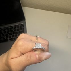 Princess Cut Engagement Ring