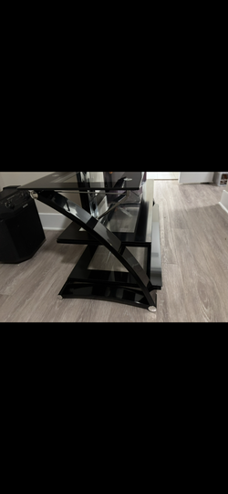 Entertainment table