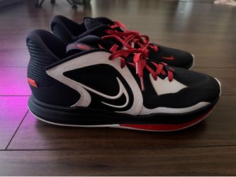 Nike Kyrie Low 5 “Dominoes” Size 12