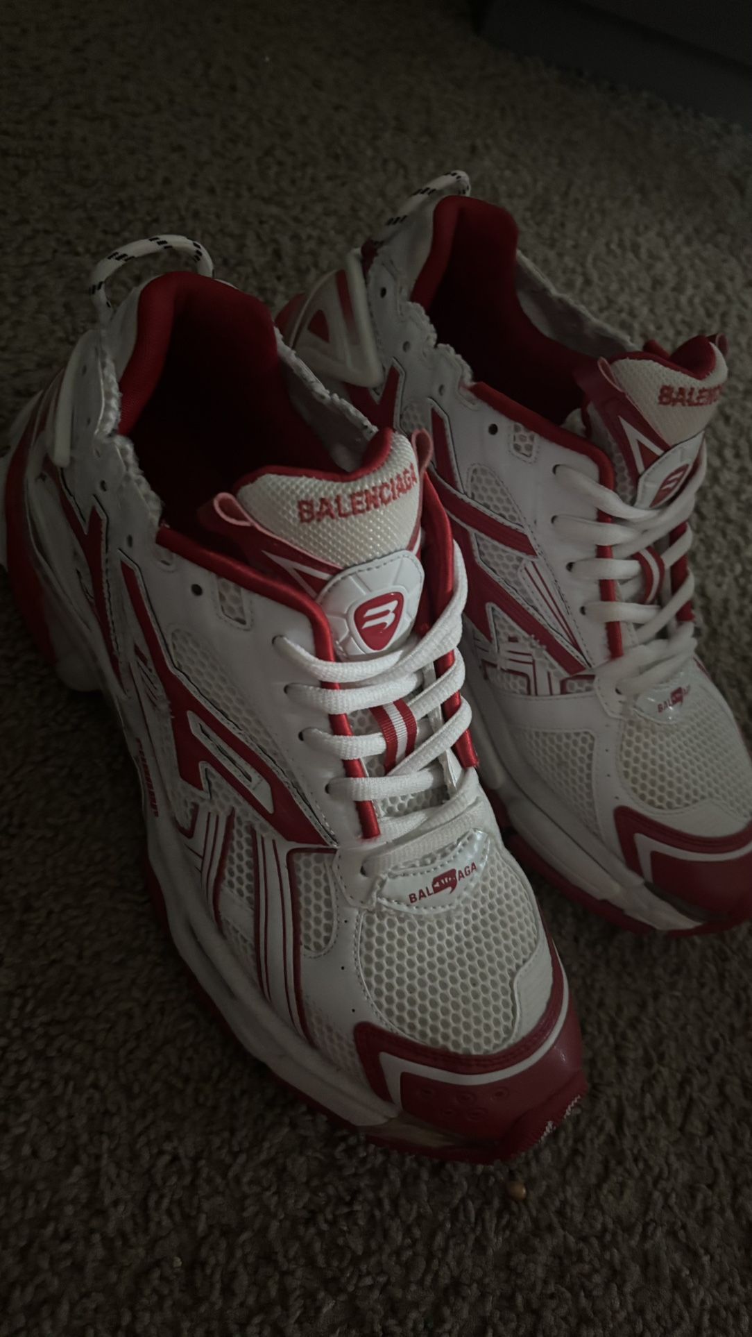 Baleniaga runners size 45 which is 12 usa