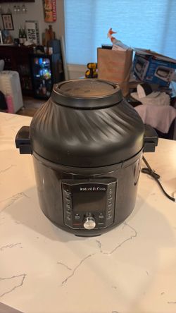 10-in-one Instant Pot Pro Crisp + Air Fryer