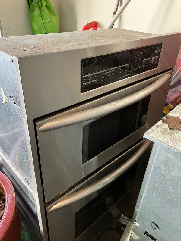 Kitchen Aid Wall Microwave/Oven