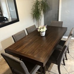 Dinning Table set Whit  6 Chairs 