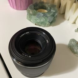 Sony E 50mm F/1.8 Lens