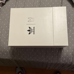 Adidas Bad Bunny CL
