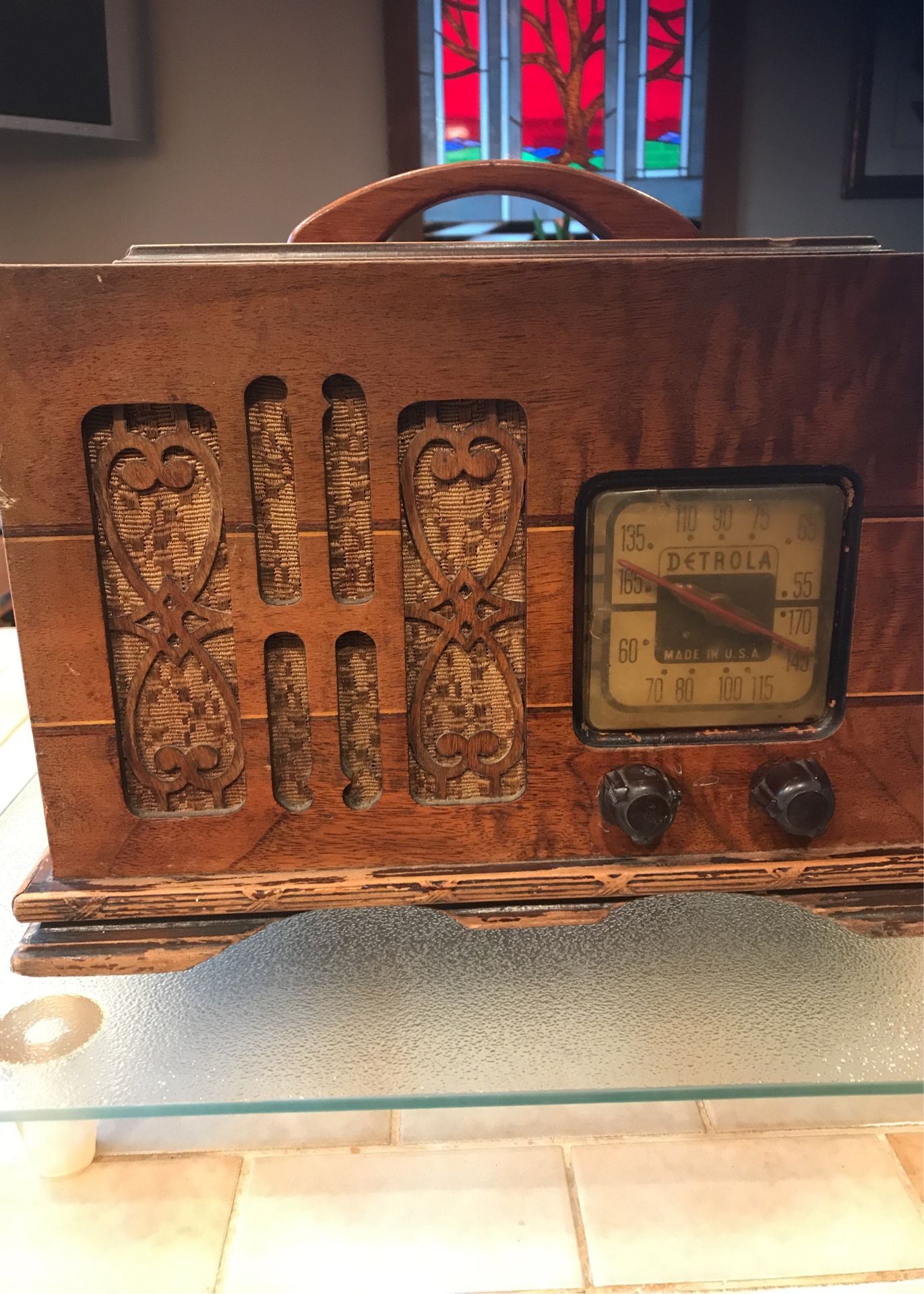 Antique RCA Radio DETROLA